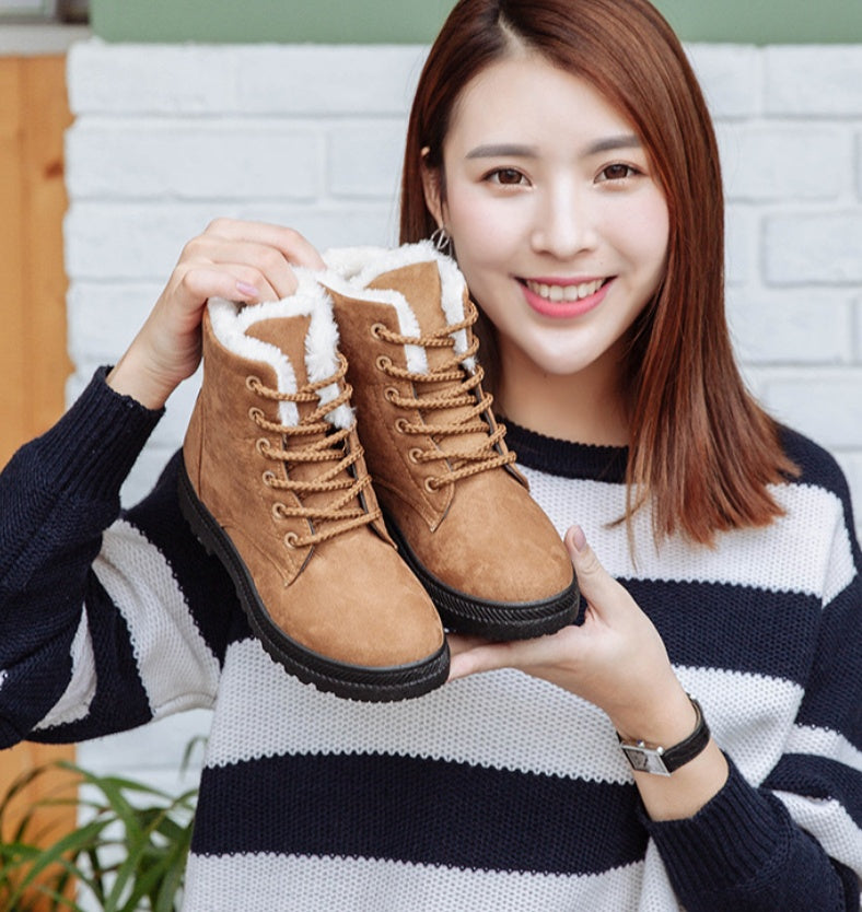 Chic Winter Snow Boots with Cozy Plush Comfort for Women