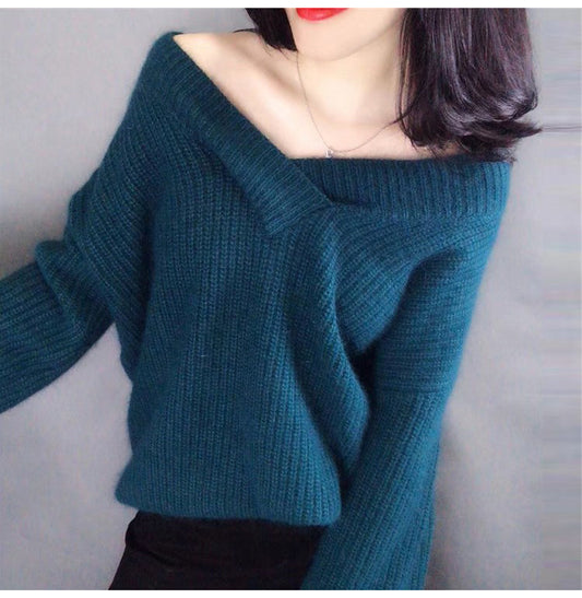 Cozy Oversized V-Neck Sweater – Ideal for Snuggly Moments